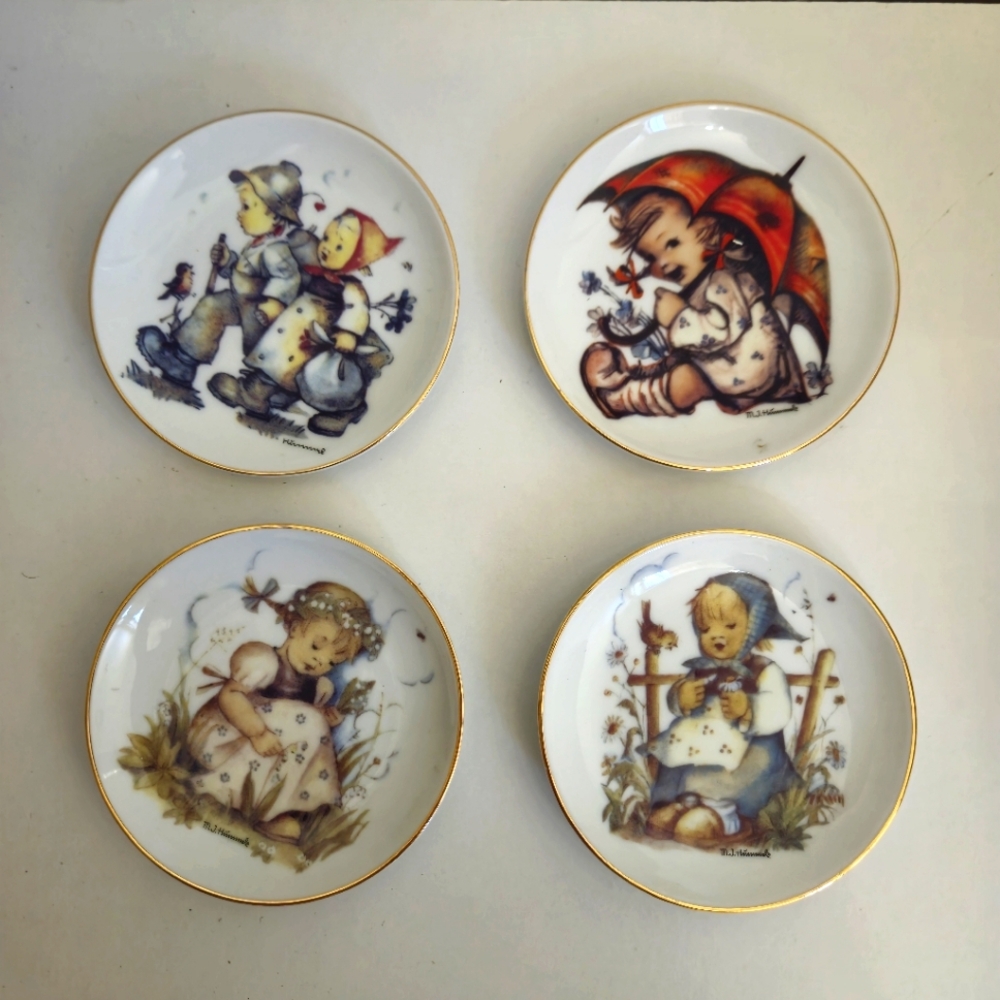 Vintage Mini Hummel Gold-Rimmed Porcelain Collector’s Plate